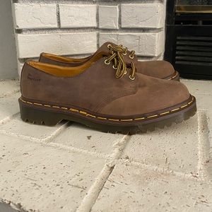 unisex MADE N ENGLAND  LEATHER OXFORD  size9